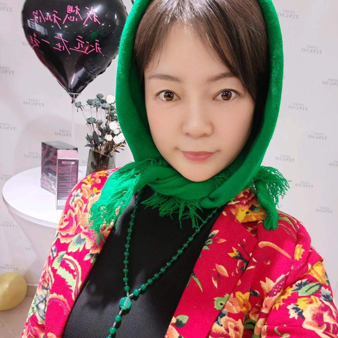 小楚美容工作室官方号