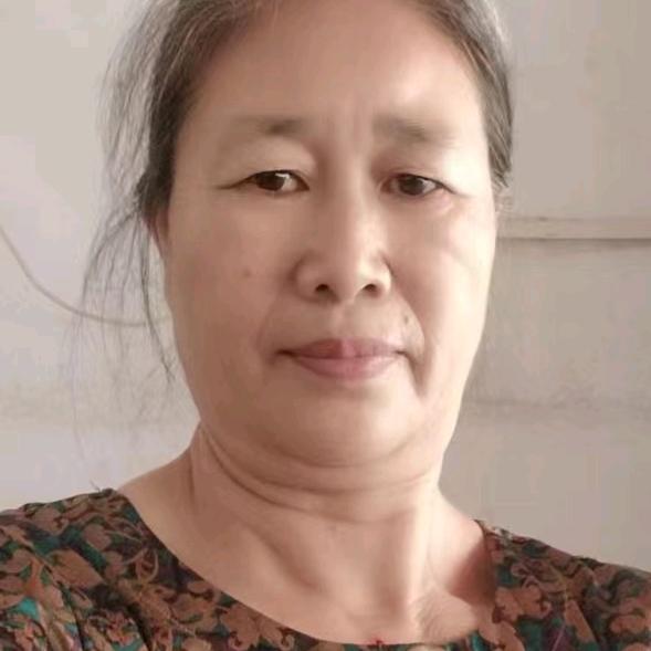 小宝奶奶 晚上8:10首播