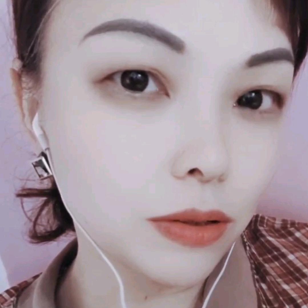 ٩(๛ 执着˘)۶♥