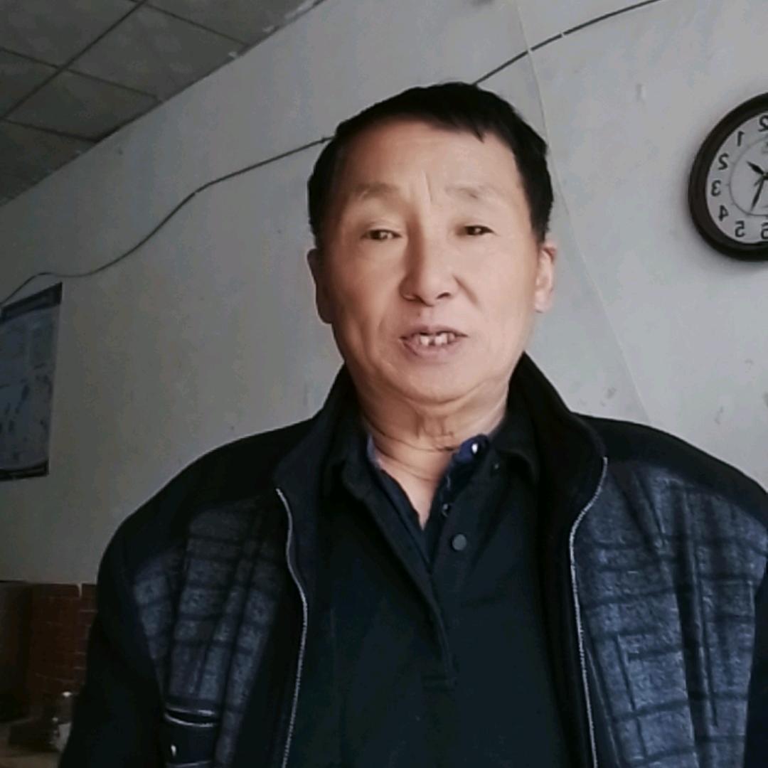 田哥，聊天主播