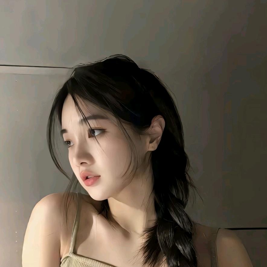-好 困^.💤
