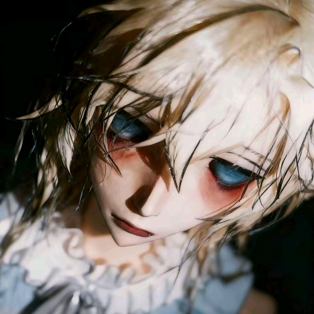 末珺
