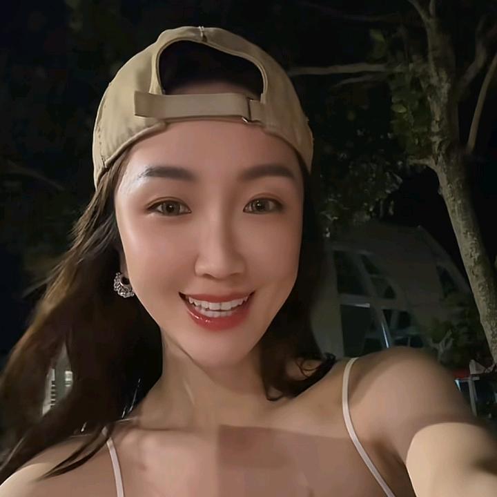 请叫我珺珺（穿搭甄选）