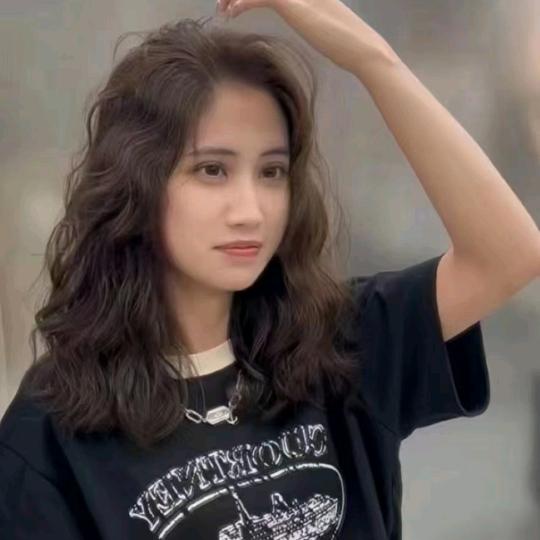 (☝｀˘ω˘)☝，燕儿