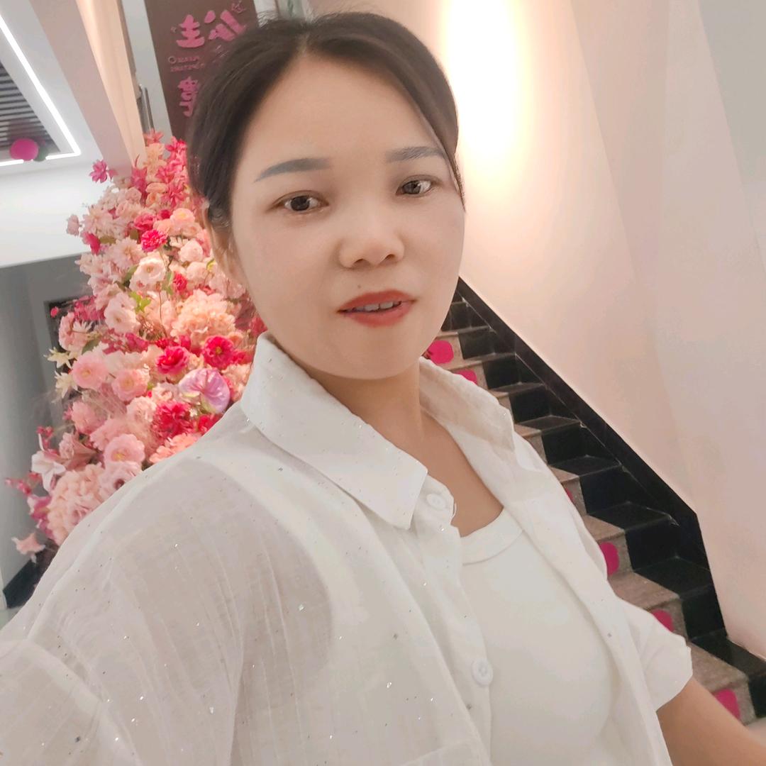 没心没肺的傻姑娘