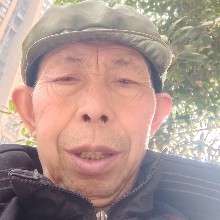 葛范富