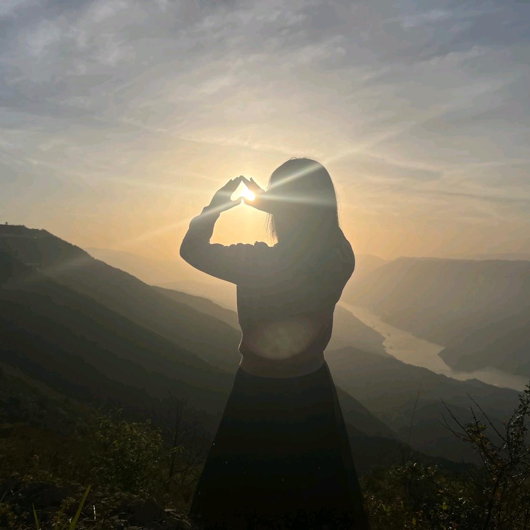 荣昌小师妹麻辣烫