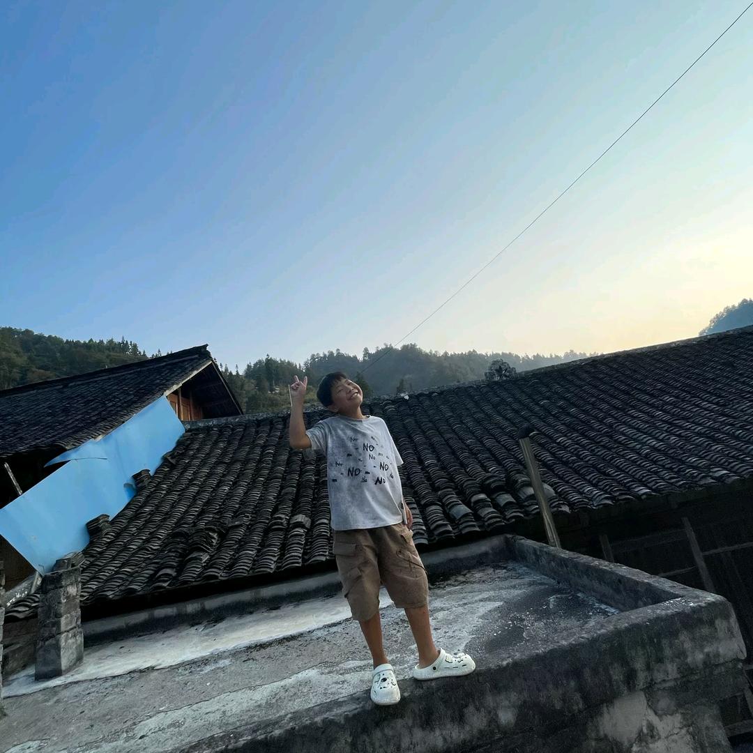 胡坤秀