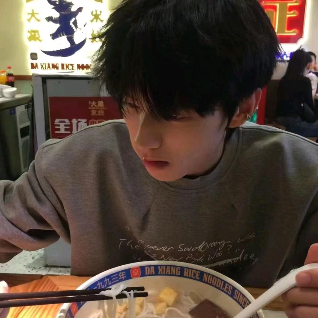 LJ