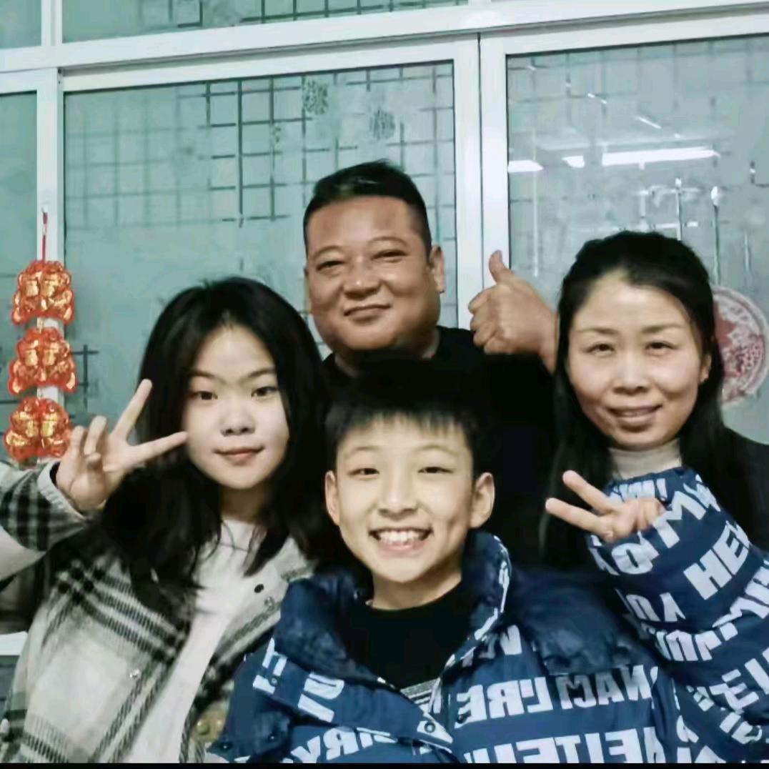 赵辉（艳婷箱包加工厂）