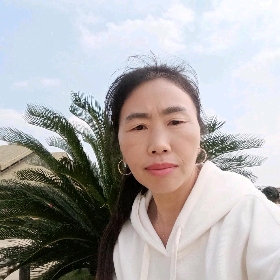 彭姐；晚9点10