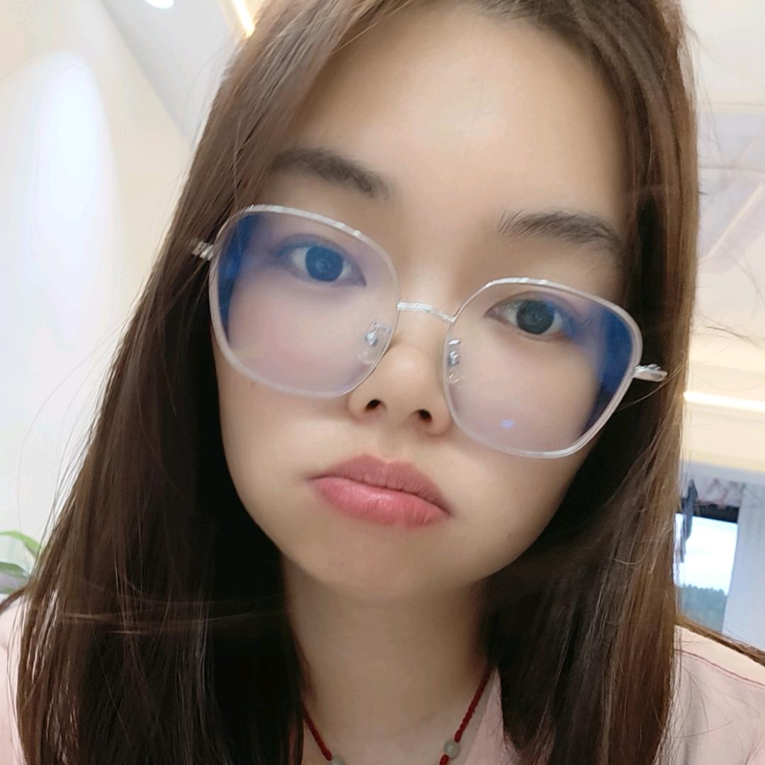 烟火再美    也不过一瞬间