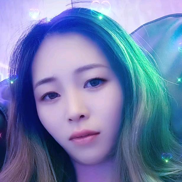 琼