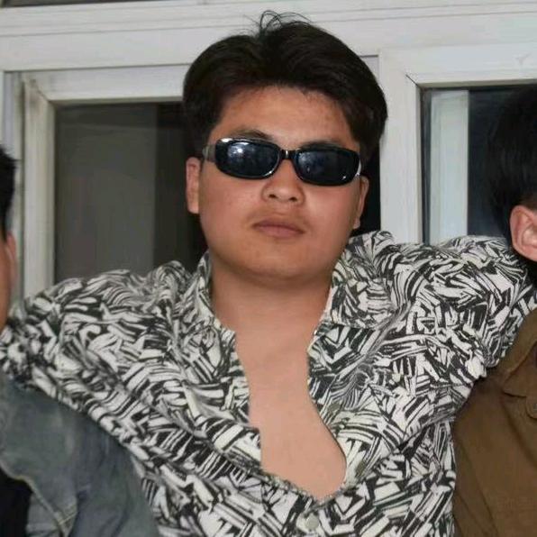 卢
