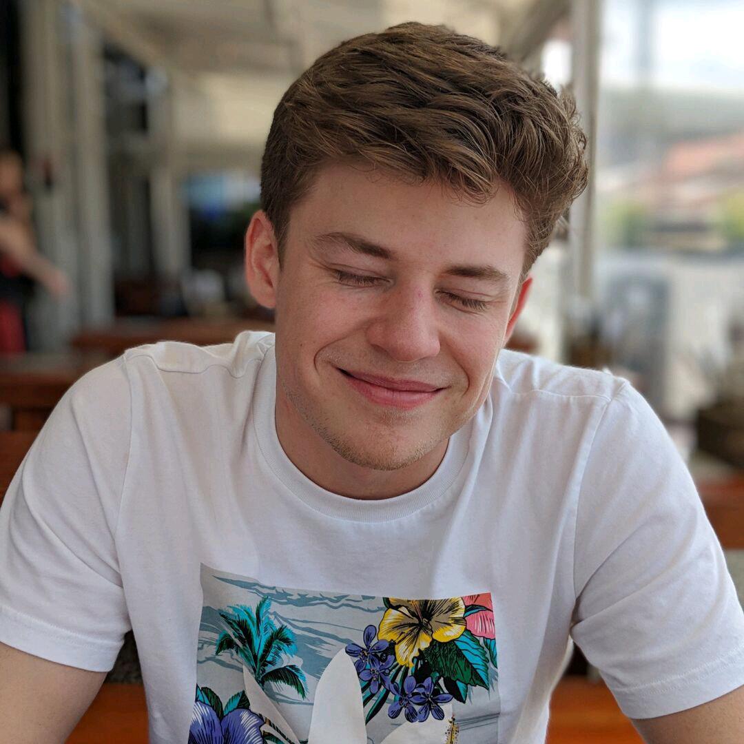 别跑打爆我头了