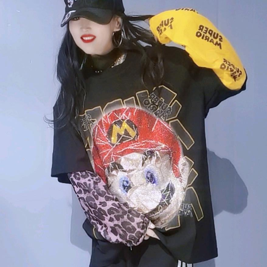 娜娜说服装