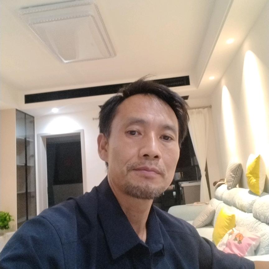 专做日系二手空调的阿伟