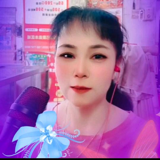 🍁芳芳💫