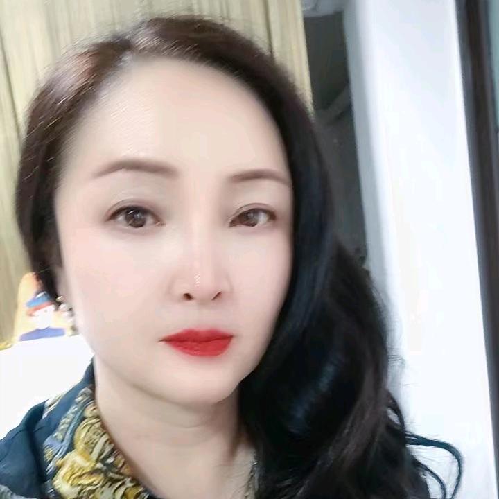 五原县银曼丽典美容店4