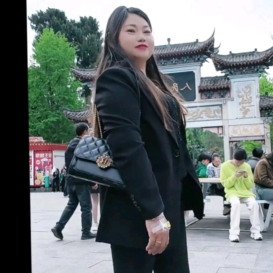 孤独琴儿？