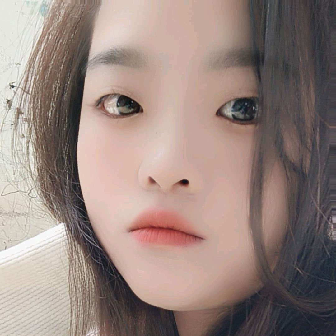 何必^0^在意
