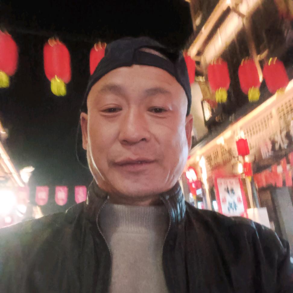 70后的老彭爱听歌