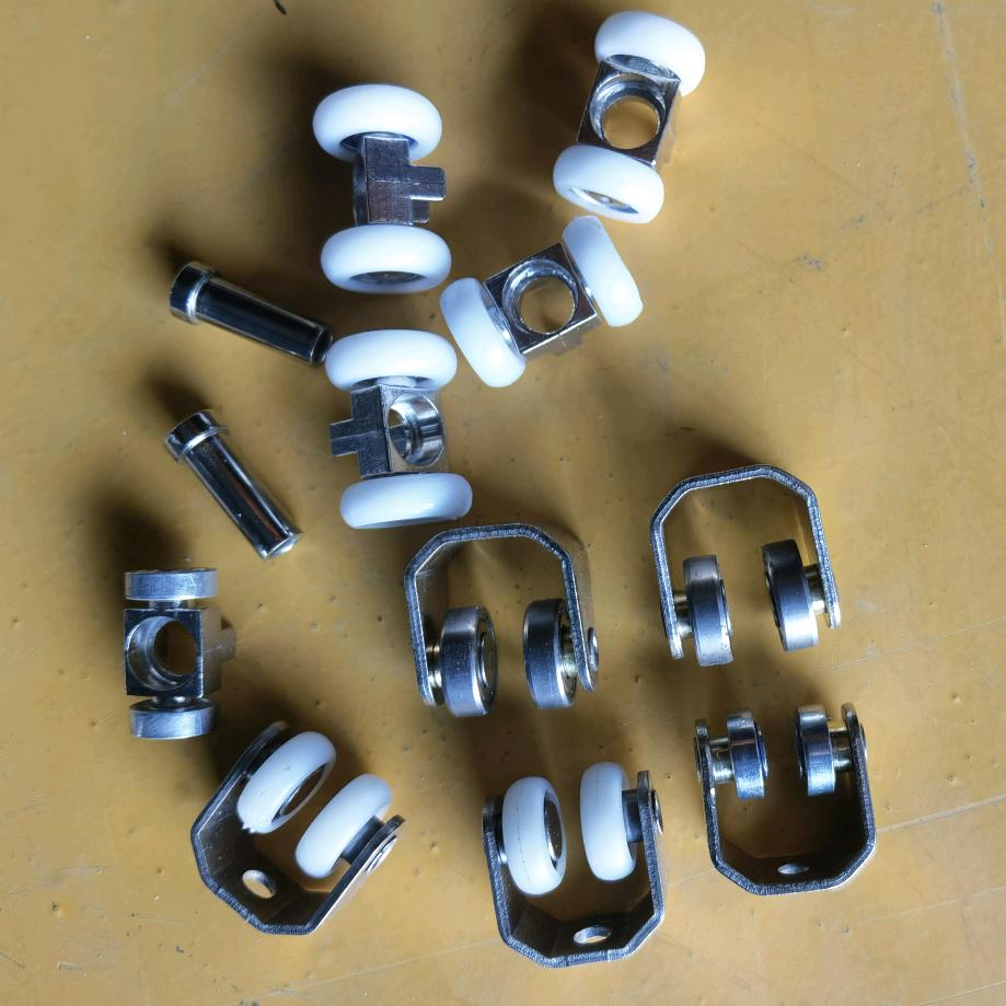 德旺源,pvc折叠门金属滑轮厂家