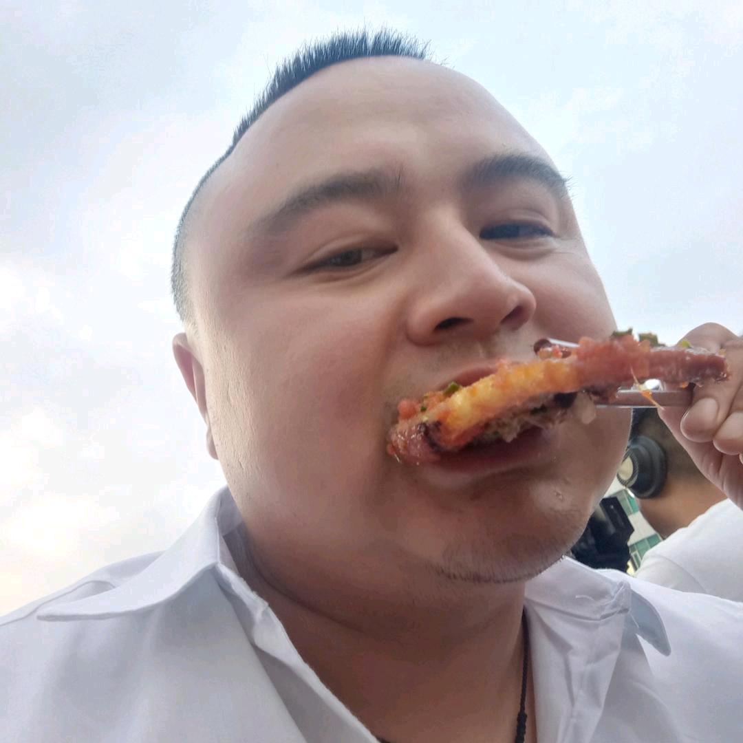 涛哥（专业收狗养狗）