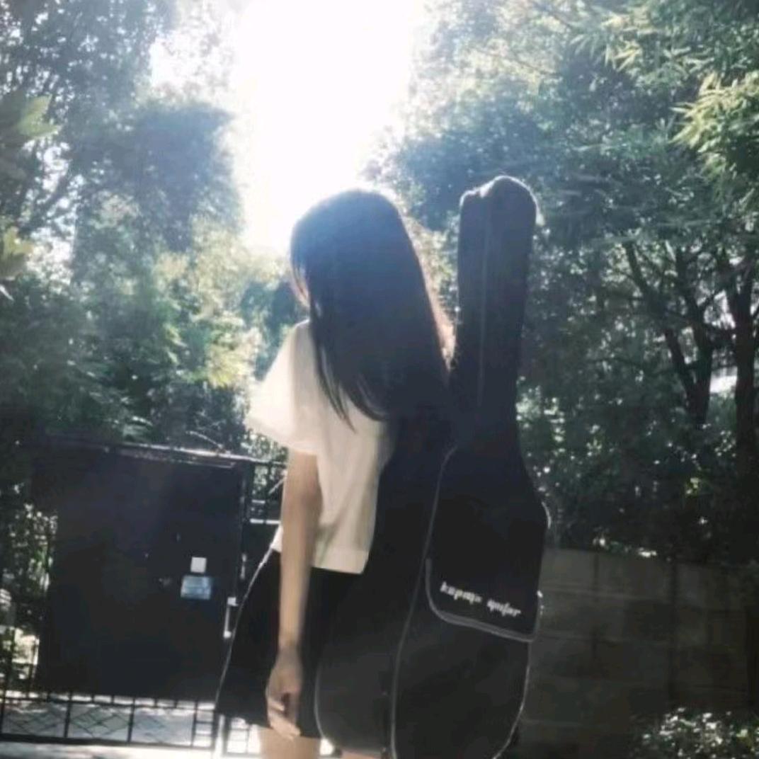 季榭言
