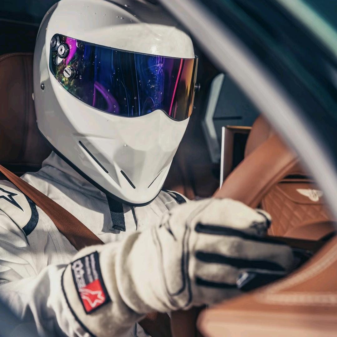 开大飞的船长🏎