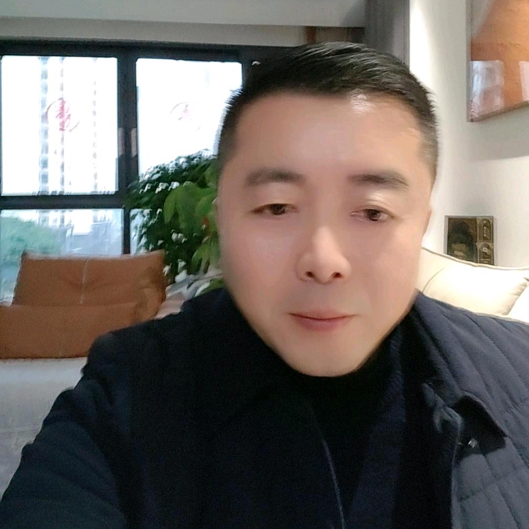 老何探房