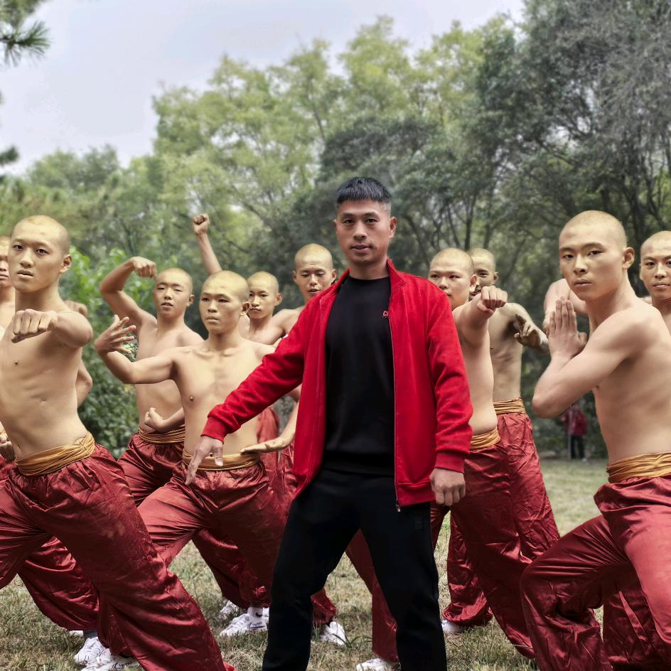雷教练教武术