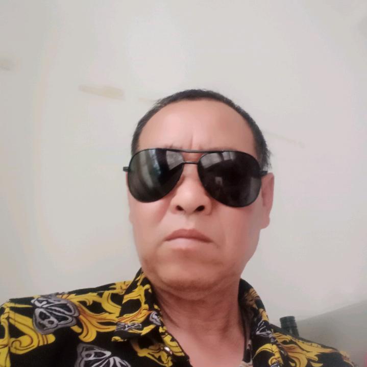我只在乎你