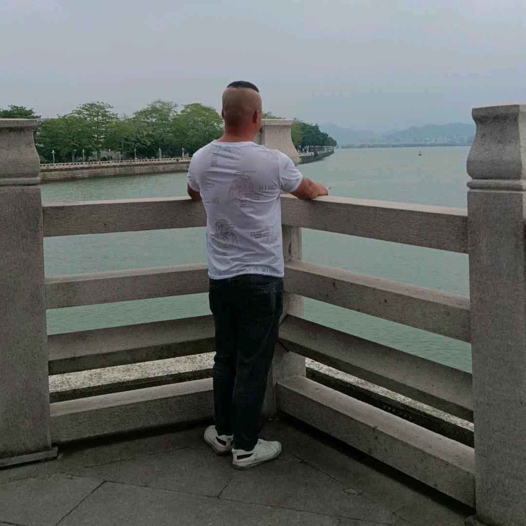 a.哥也是农民工