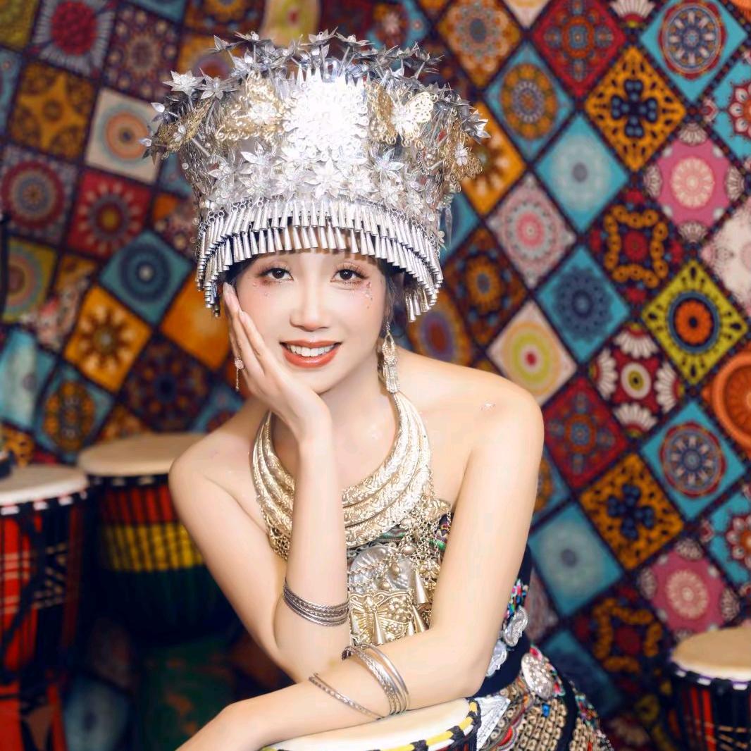 伊宁席梦思Bigrest李华丽