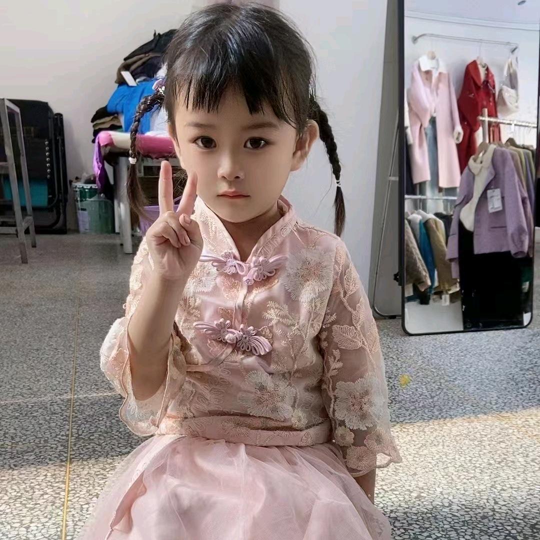 孟二