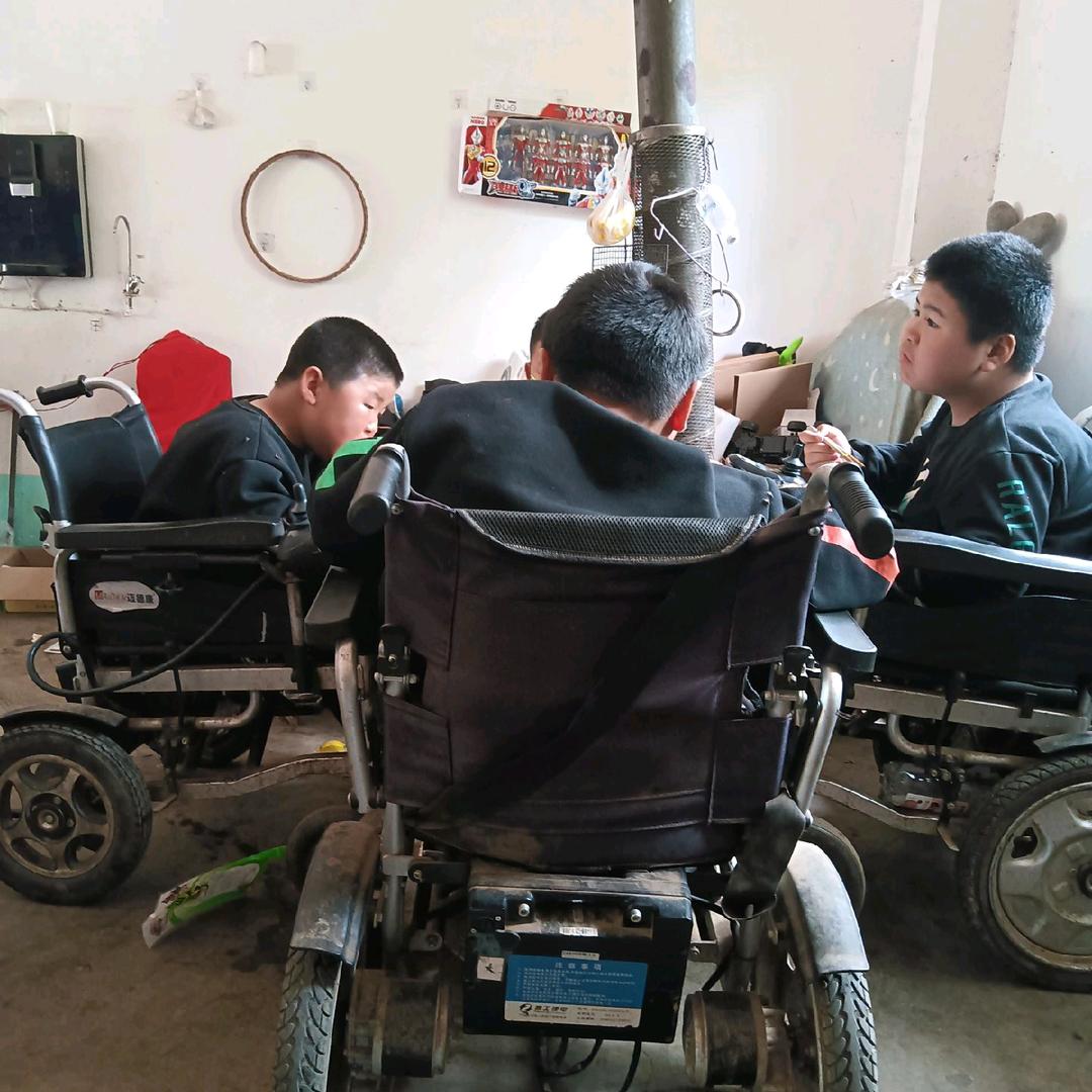 三个孩子的宝妈!小马