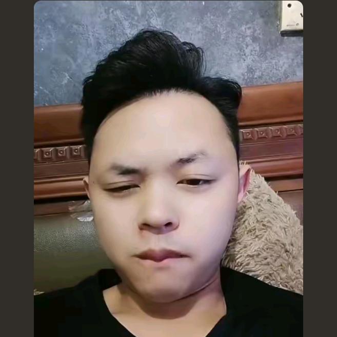 无话.੭