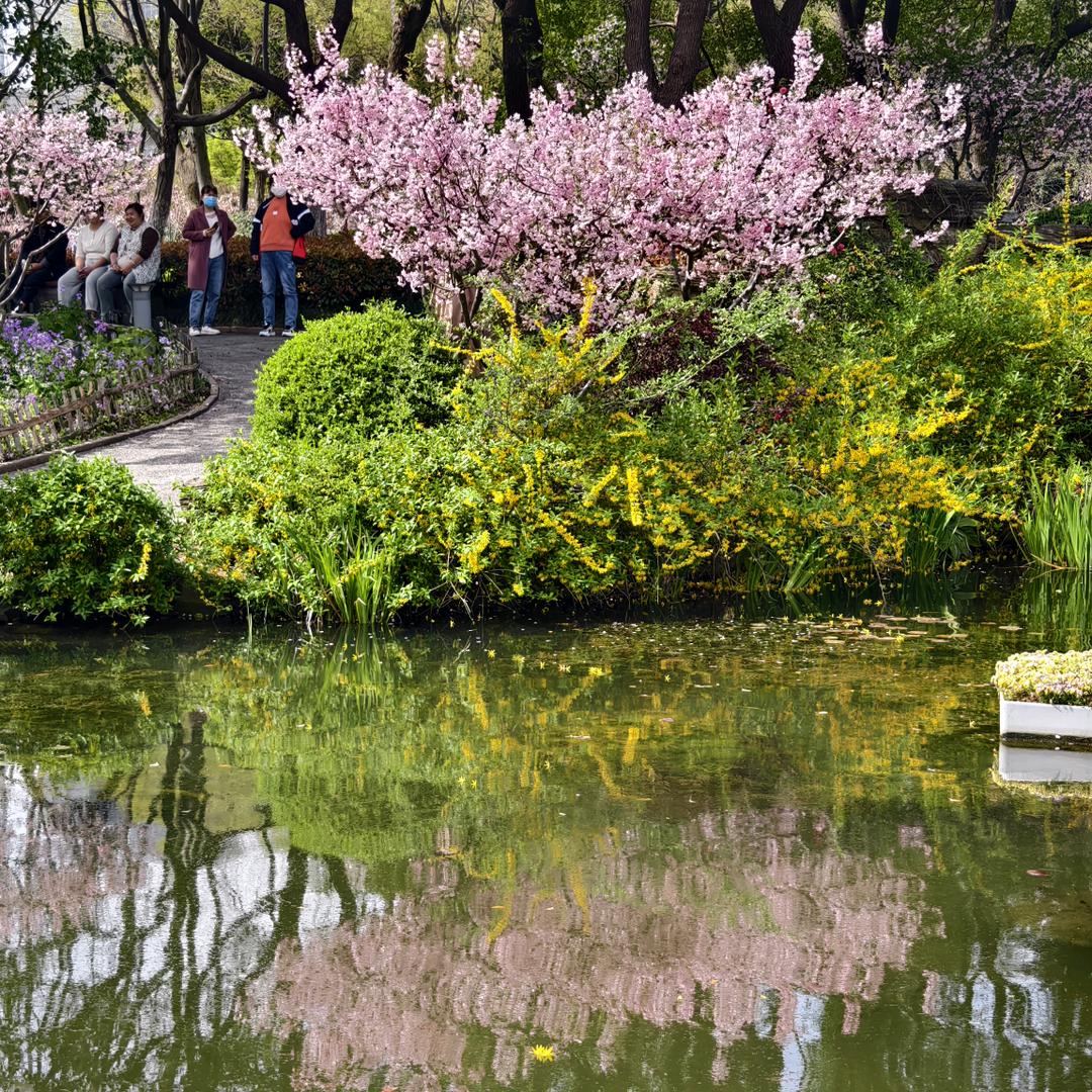 绿水青山蓝天白云