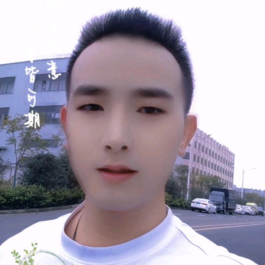 💞꯭꧁枫叶无情💞꧂