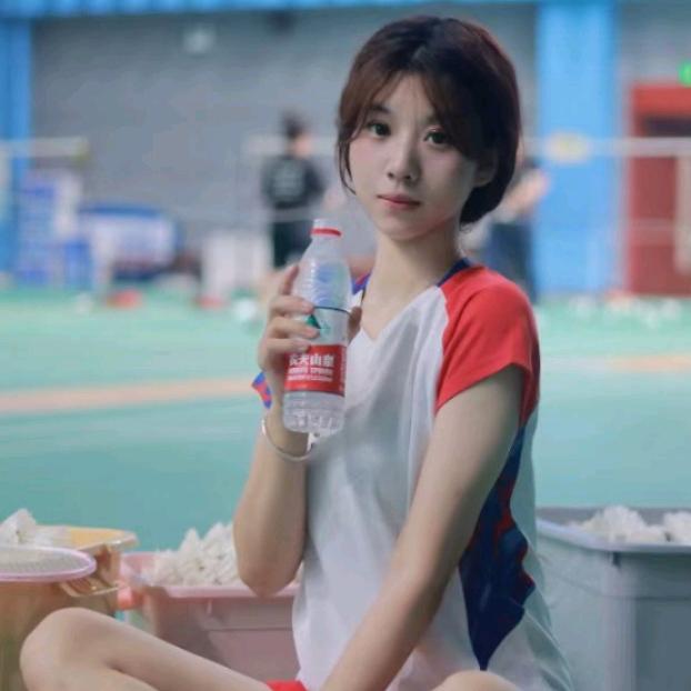 小玫瑰🏸️