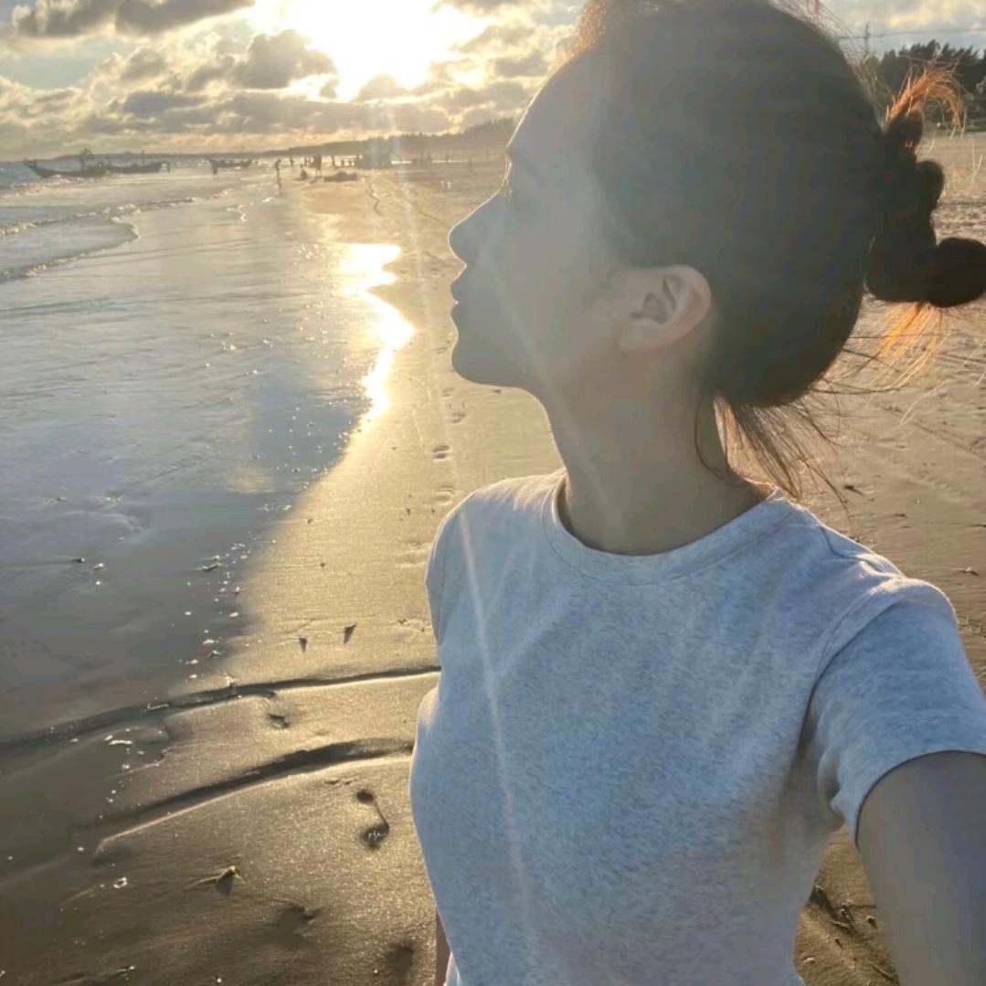 Li Yuyan.