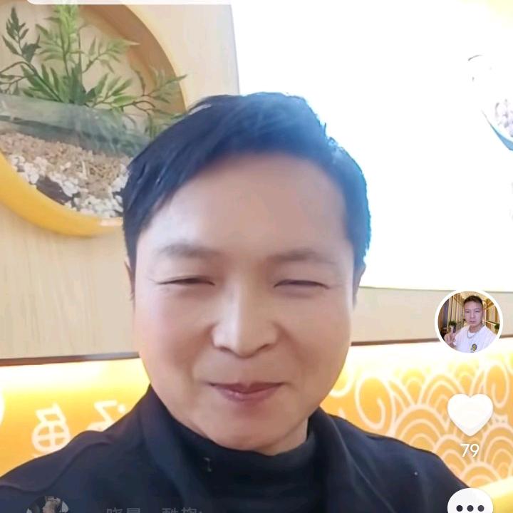 辣火燎缘炭火烧烤