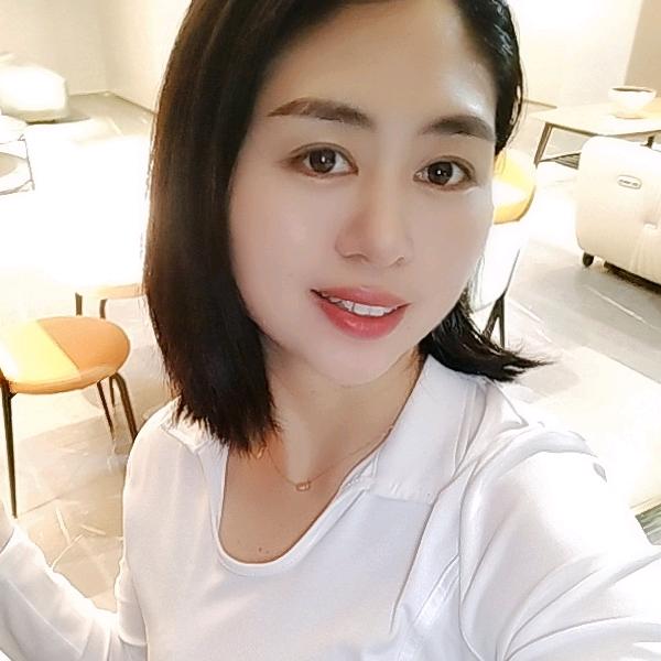 卖家居的黄妹妹