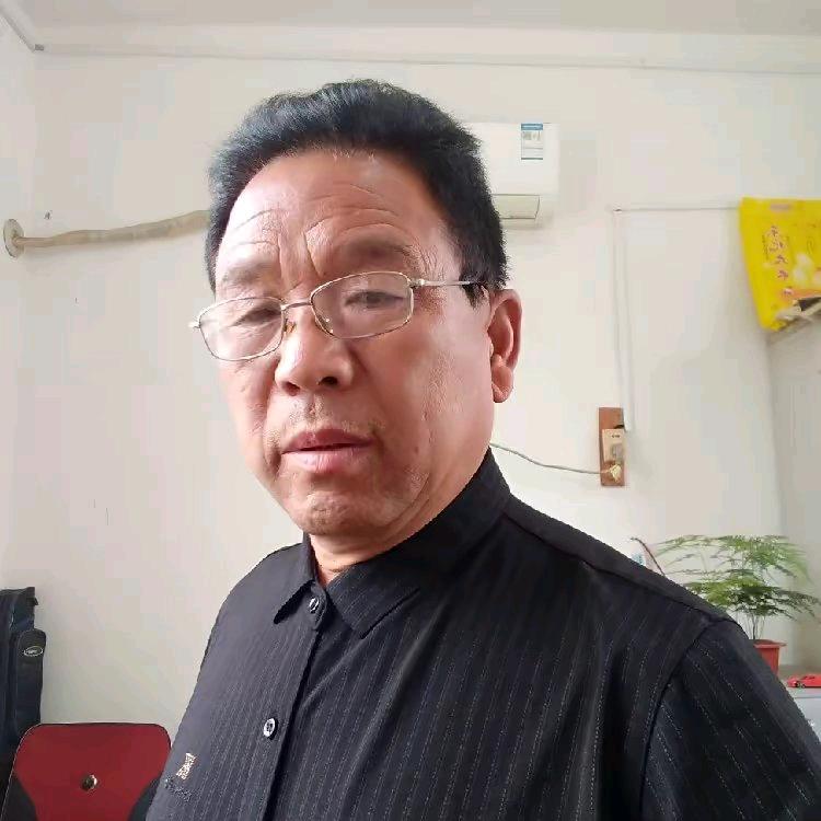离任老支书才艺