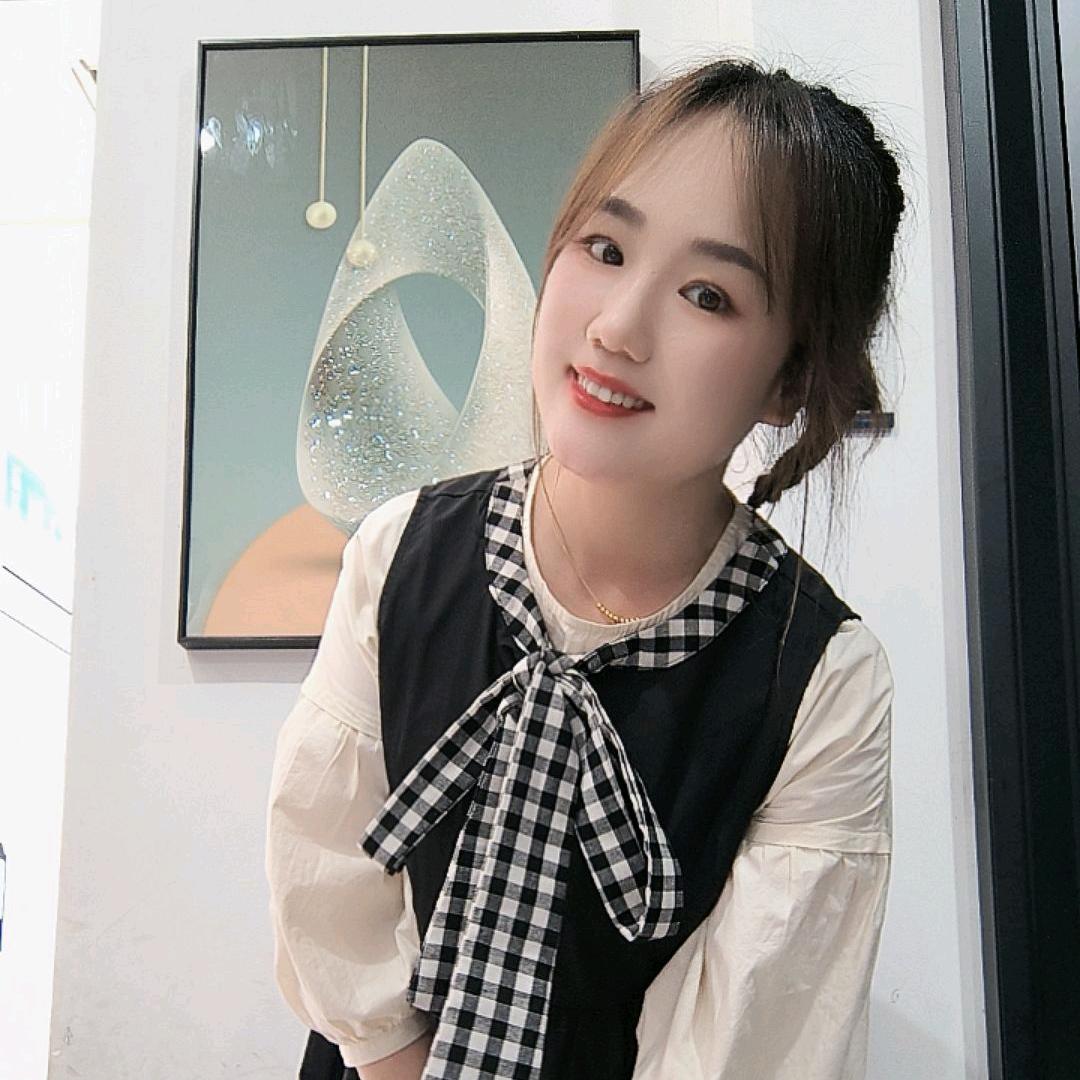 罗田星之辉门窗～黄晶