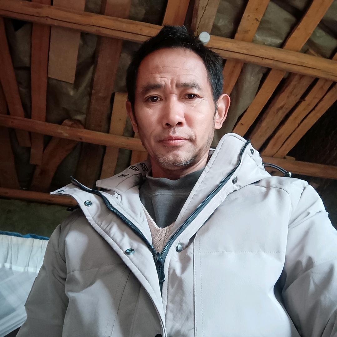 俊峰，早上5点10开首播