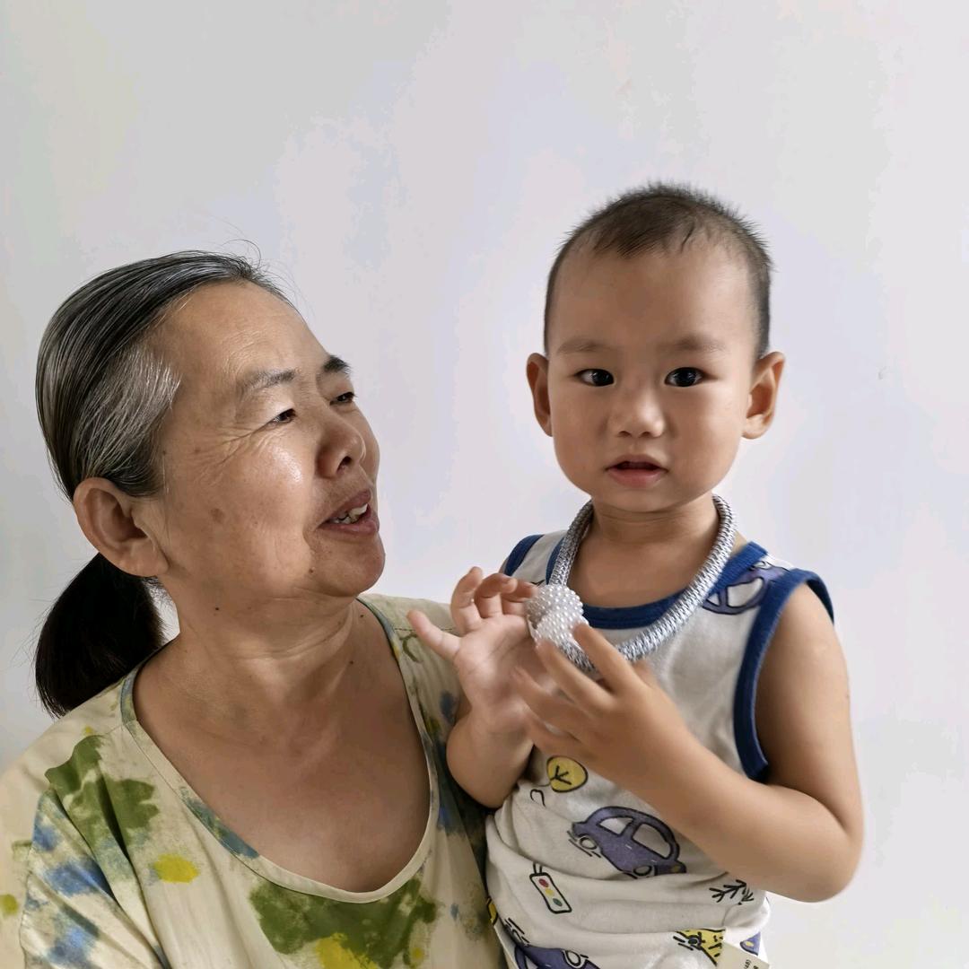 煦煦奶奶