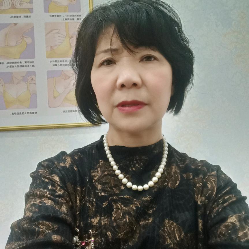 袁春