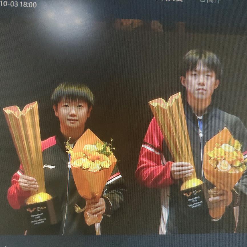 小梁不吃粮